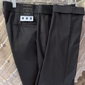 Banana Republic Core Temp Chino in Black